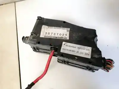 Second-hand car spare part fuse box unit for volvo v50 (545) 2.0 d oem iam references 30737024  3m5t-14a142-ab