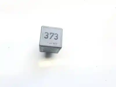 İkinci el araba yedek parçası  için AUDI Q7 (4L)  OEM IAM referansları 8D0951253A  V23134-B52-X301