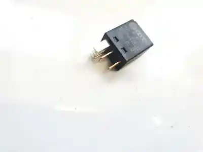 Second-hand car spare part relay for audi q7 (4l) 3.0 tdi oem iam references 8z0951253  v23074-a1001-x50