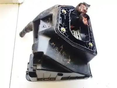 Second-hand car spare part fuse box unit for opel meriva b 1.7 16v cdti oem iam references 13111111  93363140