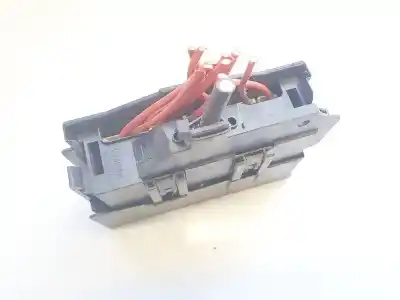 Second-hand car spare part fuse box unit for opel meriva b 1.7 16v cdti oem iam references 90589541  