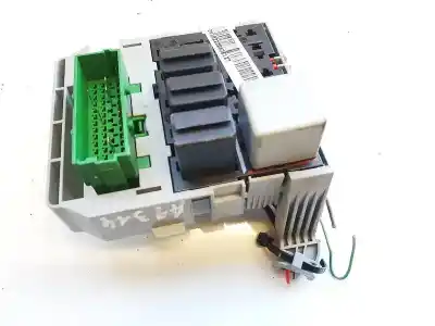 Second-hand car spare part fuse box unit for opel meriva b 1.7 16v cdti oem iam references 93363150  