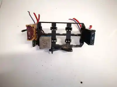 Pezzo di ricambio per auto di seconda mano  per AUDI A6 AVANT (C4)  Riferimenti OEM IAM 4A0937503C  