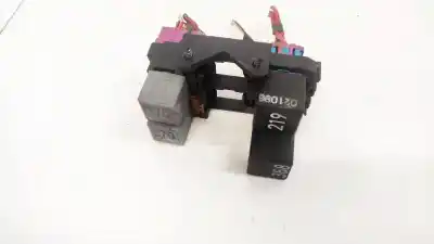 Pezzo di ricambio per auto di seconda mano  per AUDI A6 AVANT (C4)  Riferimenti OEM IAM 4A0907045  05370300