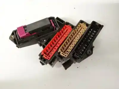 Pezzo di ricambio per auto di seconda mano scatola relè/fusibili per audi q7 (4l) 3.0 tdi riferimenti oem iam 4l0971846  