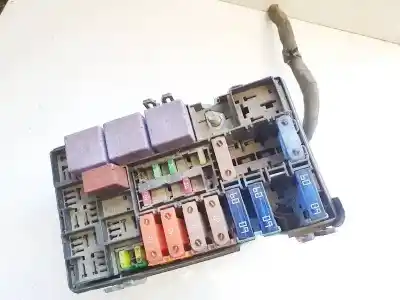 Second-hand car spare part fuse box unit for renault espace iv (jk0) 2.2 dci turbodiesel oem iam references 82004537703  0000600020