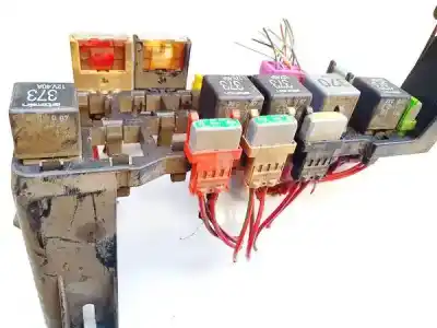 Second-hand car spare part fuse box unit for audi a6 c5 (4b2, 4b4) 2.5 tdi oem iam references 8d1937545  