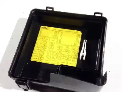 Second-hand car spare part fuse box unit for kia ceed (ed) 1.6 crdi 115 oem iam references   