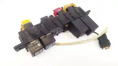 Second-hand car spare part fuse box unit for audi 100 avant (c4) 2.4 diesel oem iam references 4a0941822  896046