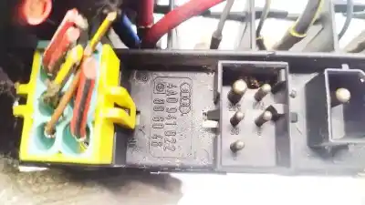 Second-hand car spare part fuse box unit for audi 100 avant (c4) 2.4 diesel oem iam references 4a0941822  896046