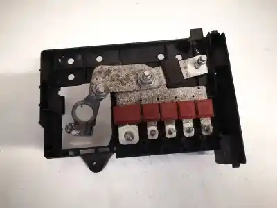 Second-hand car spare part fuse box unit for opel astra j lim. 1.7 16v cdti oem iam references c10000005  