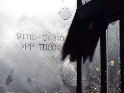 Second-hand car spare part fuse box unit for kia sorento 2.5 crdi ex oem iam references 91103e810  9110-3e810