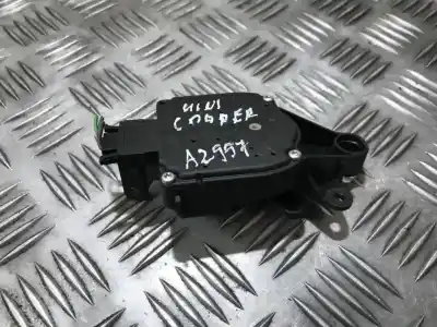 Pezzo di ricambio per auto di seconda mano Motore Apertura Boccole Aria Condizionata per MINI ONE, 2000.01 - 2006.06 1.6 66KW TRITEC I4 (ONE COOPER) 2000.01 - 2006.12 Riferimenti OEM IAM W964015F  6NN007626-02