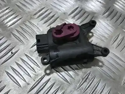 Peça sobressalente para automóvel em segunda mão Motor De Abertura Da Comporta De Sofagem por SEAT ALTEA (5P1) 1.9 TDI Referências OEM IAM 0132801344  983388DE, 1K2907511E