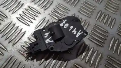 Pezzo di ricambio per auto di seconda mano Motore Apertura Boccole Aria Condizionata per AUDI A4 B8 AVANT (8K5) 2.0 TDI Riferimenti OEM IAM 412650750  