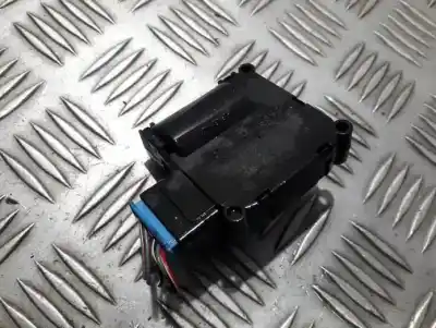 Pezzo di ricambio per auto di seconda mano  per AUDI A6 C6 (4F2)  Riferimenti OEM IAM 0132801359  4F0820511A
