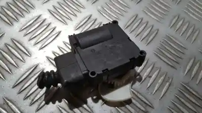 Pezzo di ricambio per auto di seconda mano  per AUDI A6 C6 (4F2)  Riferimenti OEM IAM 0132801359  4F0820511A