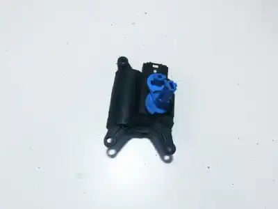 Pezzo di ricambio per auto di seconda mano  per AUDI A4 B6 (8E2)  Riferimenti OEM IAM 0132801309  663835WC, 8E2820511D
