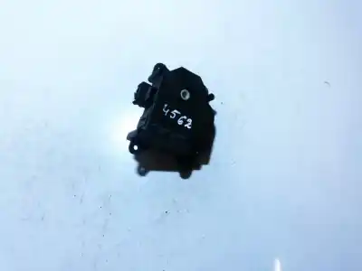 Автозапчастина б/у  для TOYOTA AURIS, I E15 2006.10 - 2012.10  Посилання на OEM IAM 113002810  