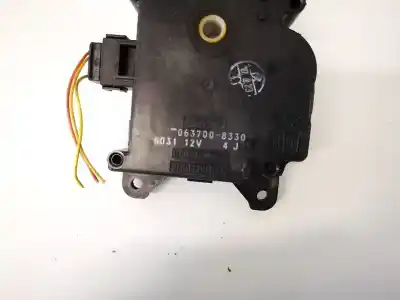 Peça sobressalente para automóvel em segunda mão motor de abertura da comporta de sofagem por toyota rav 4 (a3) 2.2 turbodiesel cat referências oem iam 0637008330  063700-8330