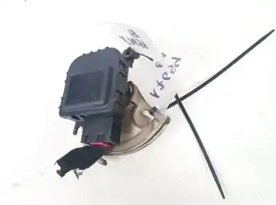 Peça sobressalente para automóvel em segunda mão  por VOLKSWAGEN PASSAT B5 (3B2)  Referências OEM IAM 0132801148  70.002.569.3F00