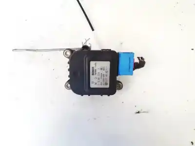 Автозапчасти б/у мотор открывания люков кондиционера за audi a6, c5 1997.01 - 2001.08 2.4 121kw 1997.02 - 2005.01 ссылки oem iam 01328011292  4b1820511c