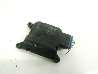 Peça sobressalente para automóvel em segunda mão Motor De Abertura Da Comporta De Sofagem por VOLKSWAGEN PASSAT B6 (3C2) 2.0 TDI 16V Referências OEM IAM 3C0907511A  0132801362