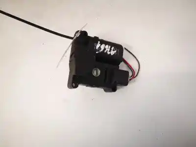 Peça sobressalente para automóvel em segunda mão motor de abertura da comporta de sofagem por toyota corolla verso (r1) 2.0 d-4d luna referências oem iam 1138002051