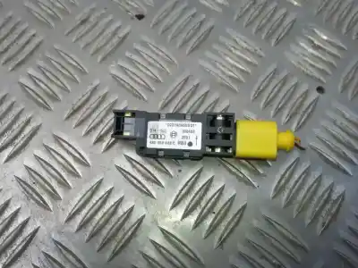 Pezzo di ricambio per auto di seconda mano Sensore per AUDI A6, C5 2001.08 - 2005.01 FACELIFT 1.9 TDI 96KW 2001.08 - 2005.01 Riferimenti OEM IAM 4B0959643C  