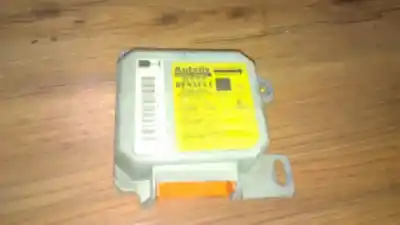 Pezzo di ricambio per auto di seconda mano  per RENAULT MEGANE I SCENIC (JA0)  Riferimenti OEM IAM 7700415231L  550509900