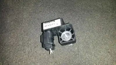 Автозапчастина б/у  для RENAULT MEGANE II (BM0/1_, CM0/1_)  Посилання на OEM IAM 8200411025  601298200