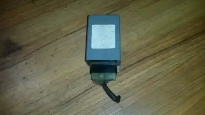 Peça sobressalente para automóvel em segunda mão  por KIA CARNIVAL  Referências OEM IAM 60A66930  0C02U2