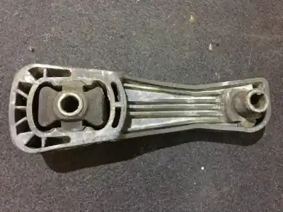 Recambio de automóvil de segunda mano de Soporte Motor - Soporte De Montaje Del Motor, Soporte De La Caja De Cambios para RENAULT MEGANE, I 1999.03 - 2002.10 FACELIFT 1.6 16V 79KW 1999.03 - 2003.08 referencias OEM IAM   