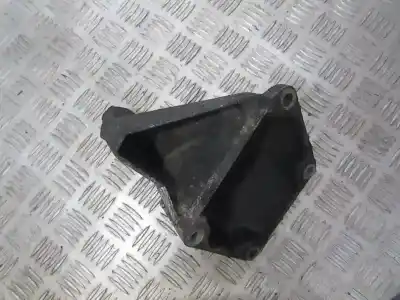 Second-hand car spare part engine support for audi a6 c5 (4b2, 4b4) 2.5 tdi oem iam references 4b0199307c  