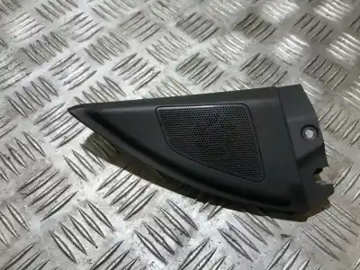 Pièce détachée automobile d'occasion Plastiques pour OPEL SIGNUM 2.2 16V DTI CAT (Y 22 DTR / L50) Références OEM IAM 09179579RH  2190704
