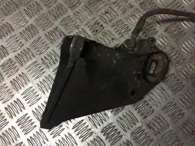 Second-hand car spare part engine support for audi 100 avant (c4) 2.4 diesel oem iam references 4a0199312  