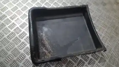 Second-hand car spare part plastics for toyota corolla (e11) 2.0 d-4d linea sol oem iam references 7175352010