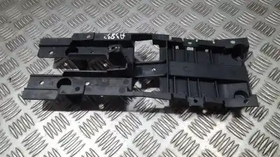 Pezzo di ricambio per auto di seconda mano Plastiche per MINI ONE, 2000.01 - 2006.06 1.6 66KW TRITEC I4 (ONE COOPER) 2000.01 - 2006.12 Riferimenti OEM IAM 51166800826  5116-6800826