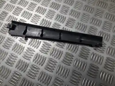 Pezzo di ricambio per auto di seconda mano plastica per volkswagen golf v variant (1k5) 1.4 riferimenti oem iam 1k0868224a  kkf1k0868224a