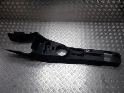 Peça sobressalente para automóvel em segunda mão plásticos por skoda fabia (5j2 ) 1.2 referências oem iam 5j0863241