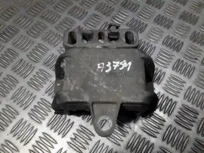 Автозапчастина б/у підтримка двигуна для VOLKSWAGEN GOLF IV VARIANT (1J5) 1.6 Посилання на OEM IAM 1J0199555  