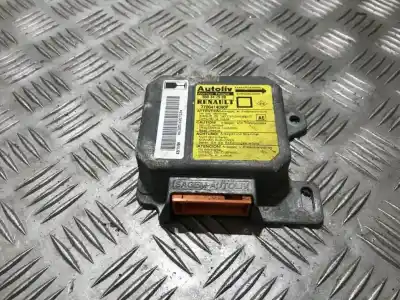 İkinci el araba yedek parçası HAVA YASTIGI KONTROL ÜNITESI için RENAULT MEGANE I CLASSIC (LA0)  OEM IAM referansları 7700414090F  550347500