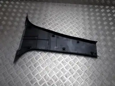 Pezzo di ricambio per auto di seconda mano plastica per nissan note (e11e) 1.6 16v cat riferimenti oem iam 769169u000  