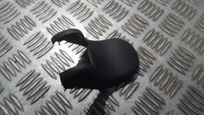 Peça sobressalente para automóvel em segunda mão plásticos por toyota auris 2.2 d-cat referências oem iam 7169102010