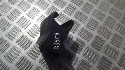 Peça sobressalente para automóvel em segunda mão plásticos por toyota auris 2.2 d-cat referências oem iam 7213702090