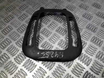 Peça sobressalente para automóvel em segunda mão Plásticos por OPEL VECTRA B CARAVAN 2.0 DTI Referências OEM IAM 90503604  