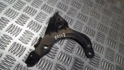 Second-hand car spare part engine support for volvo v70 ii (285) 2.5 tdi oem iam references   