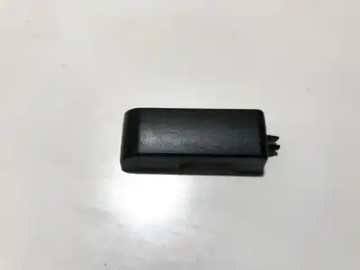 Автозапчастина б/у пластика для audi a5 cabriolet (8f7) 3.0 tdi quattro посилання на oem iam 8k0881672