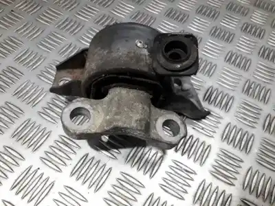 Second-hand car spare part engine support for opel corsa c 1.2 16v cat (z 12 xep / lb4) oem iam references 13130739  468646740