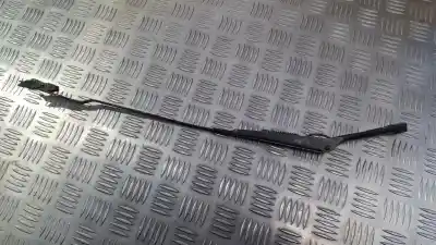 Pezzo di ricambio per auto di seconda mano Braccio Tergicristallo Anteriore Sinistro per OPEL VECTRA B CARAVAN 2.0 DTI Riferimenti OEM IAM 90504175  